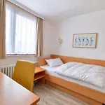 Haus Weierts Guest house